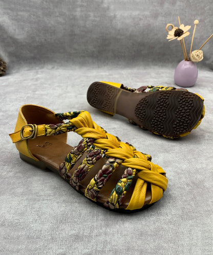 Polished Sandals with an Effortless Classic Look
