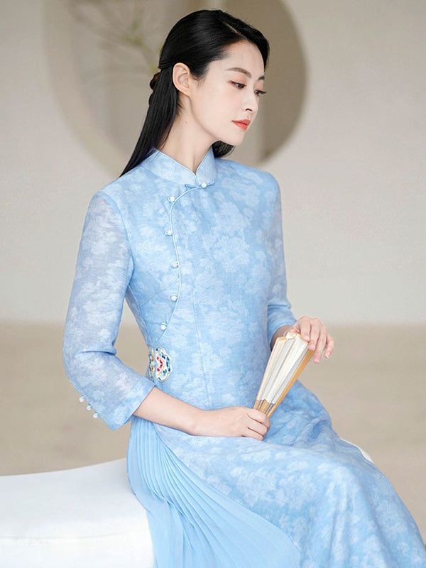 A Vintage Style Garment with Delicate Timeless Details