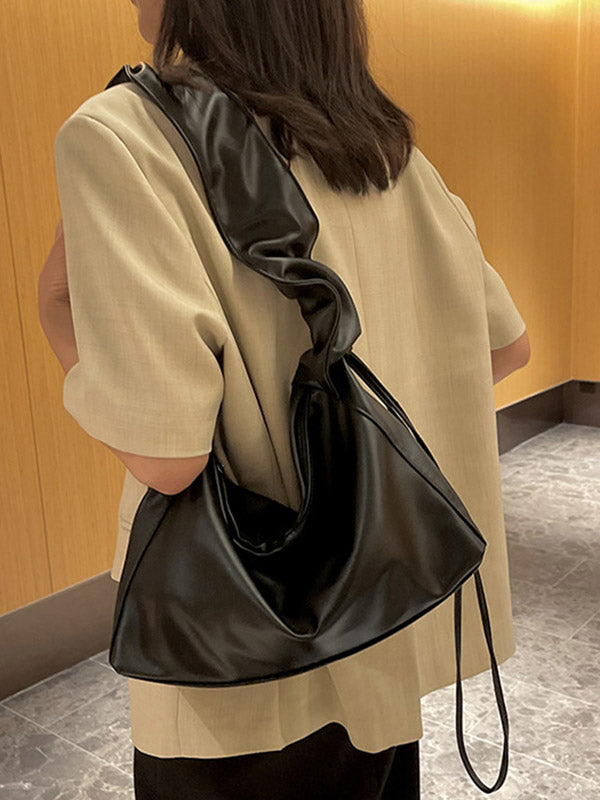 Sophisticated Bag with a Clean Classic Look