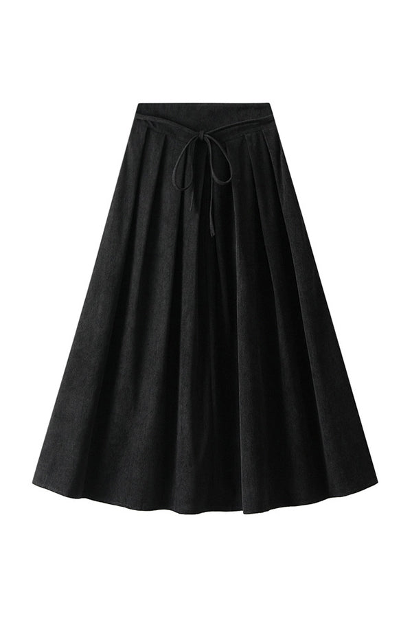 Effortlessly Elegant Garment with a Timeless Design
