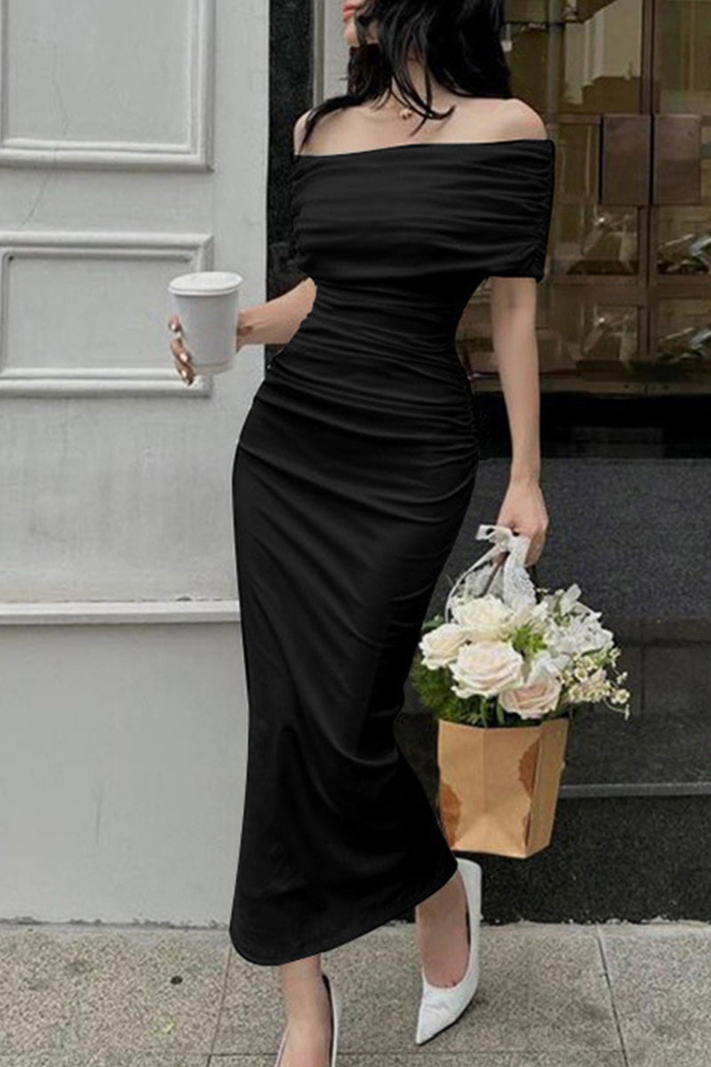 Beautifully Crafted Dress in a Classic Style