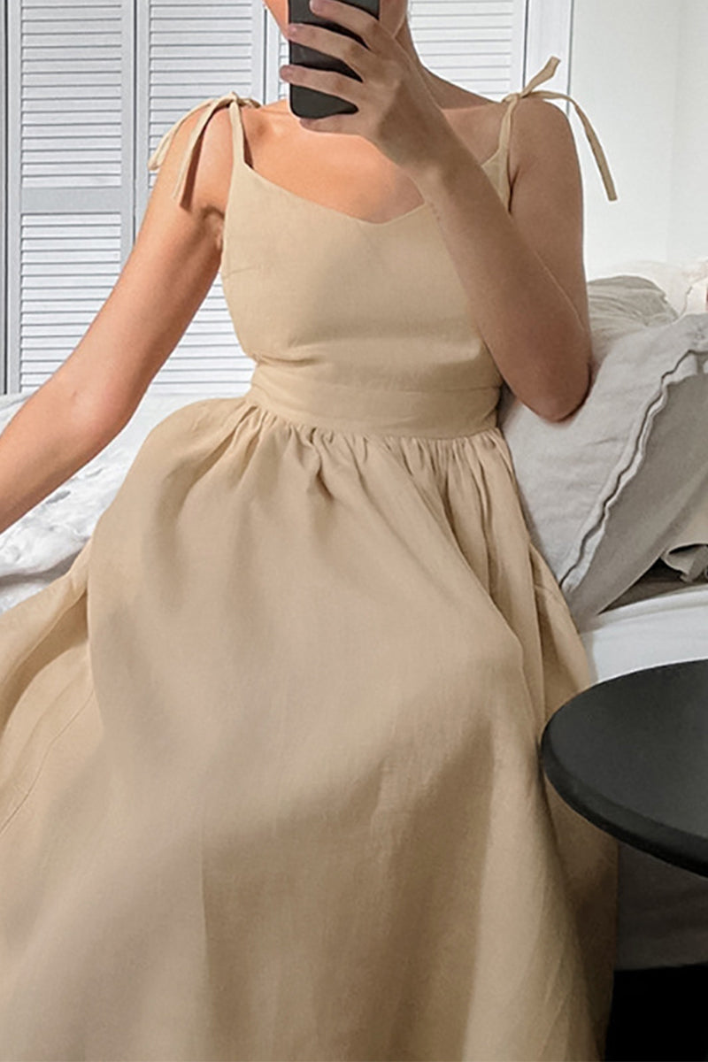 Sophisticated Dress with a Clean Classic Look