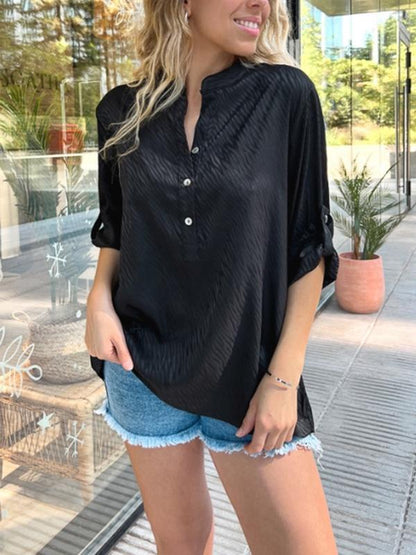 Effortlessly Elegant Shirt with a Timeless Design