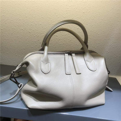 Sophisticated Bag with a Clean Classic Look