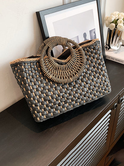 Classic Vintage Bag with a Flattering Fit