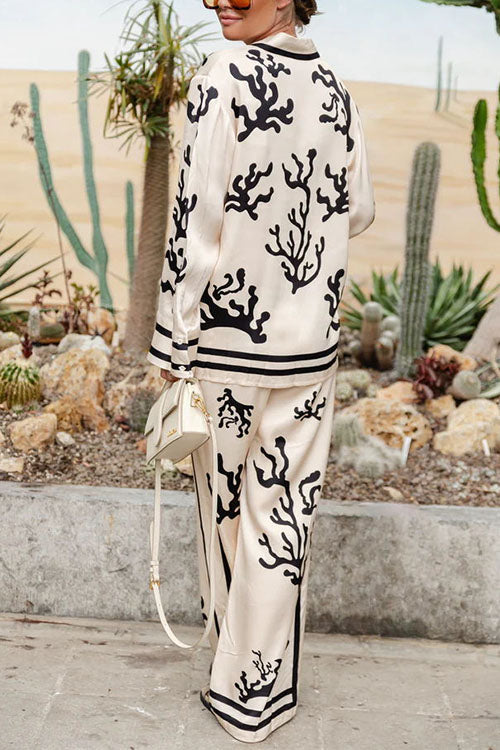 A Vintage Style Pants with Delicate Timeless Details