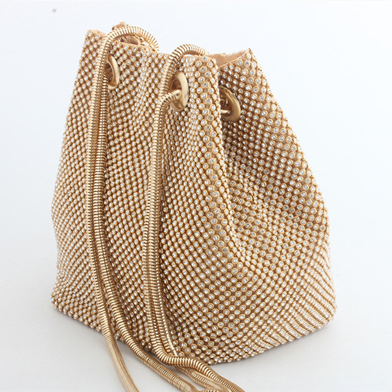Gracefully Styled Bag for Any Occasion