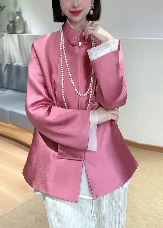 Classic Vintage Coat with a Flattering Fit