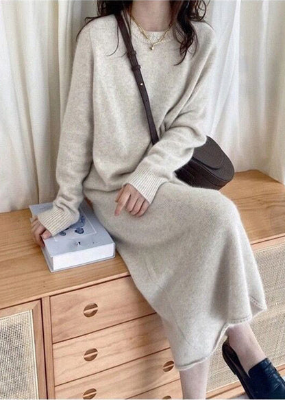 Effortlessly Elegant Sweater with a Timeless Design