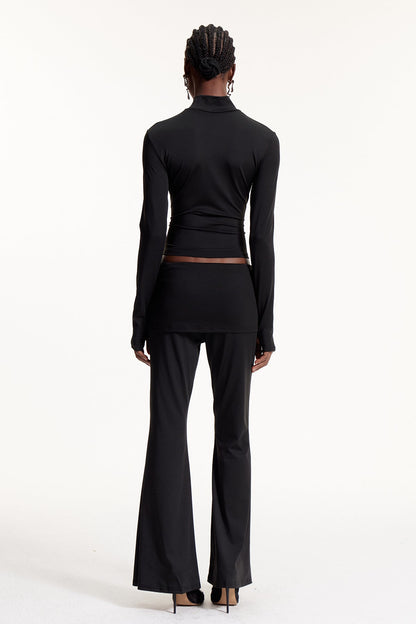Elegantly Styled Pants for Everyday Wear