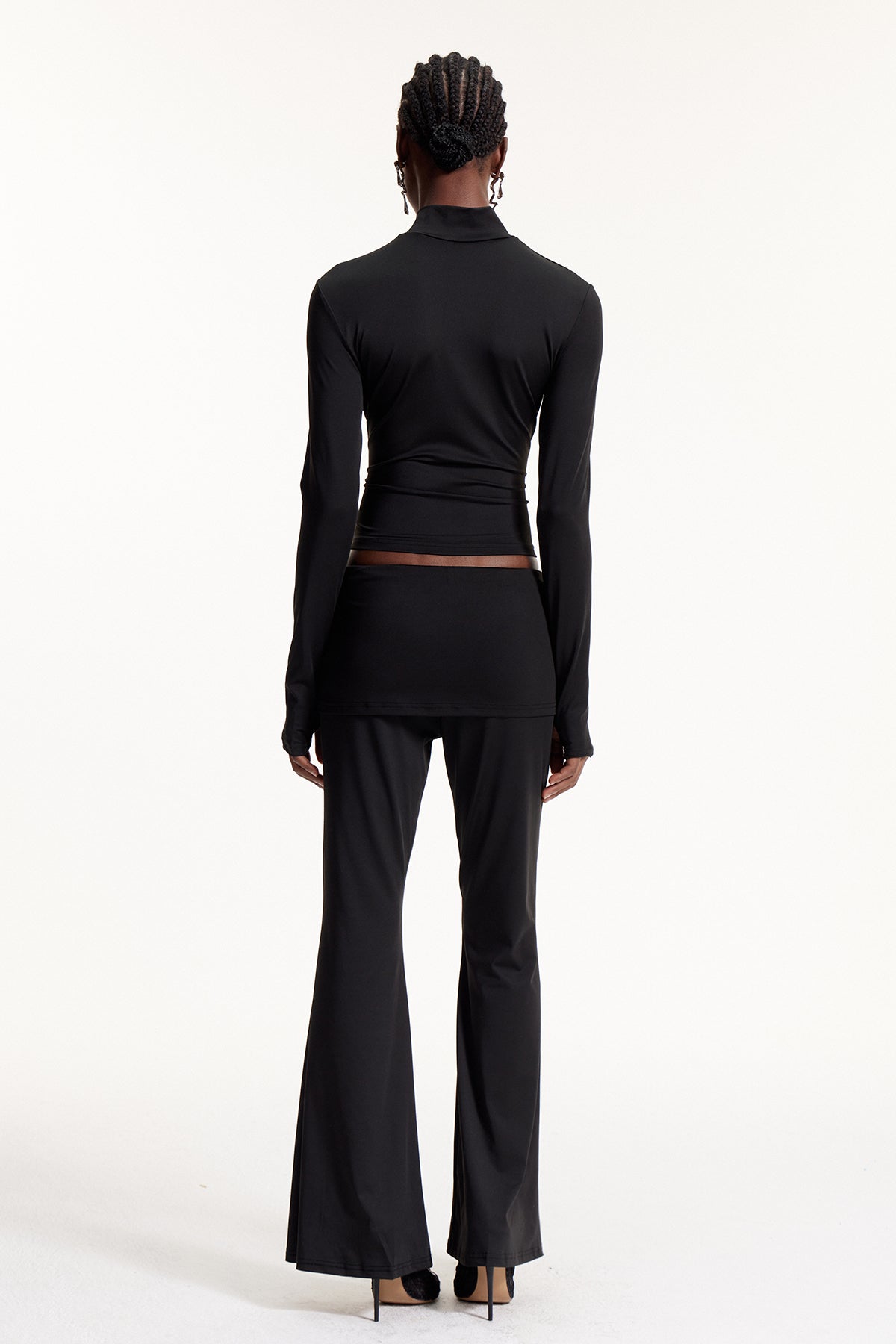 Beautifully Finished Pants in a Timeless Design