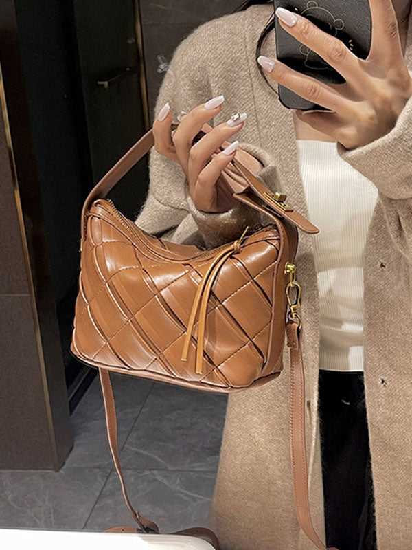 Classic Vintage Bag with a Flattering Fit