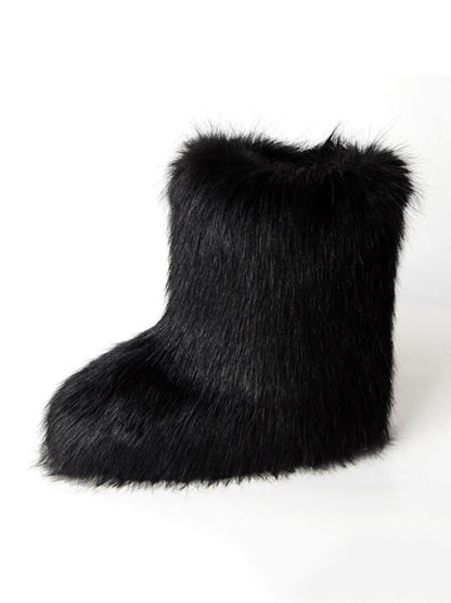 Effortlessly Elegant Boots with a Timeless Design
