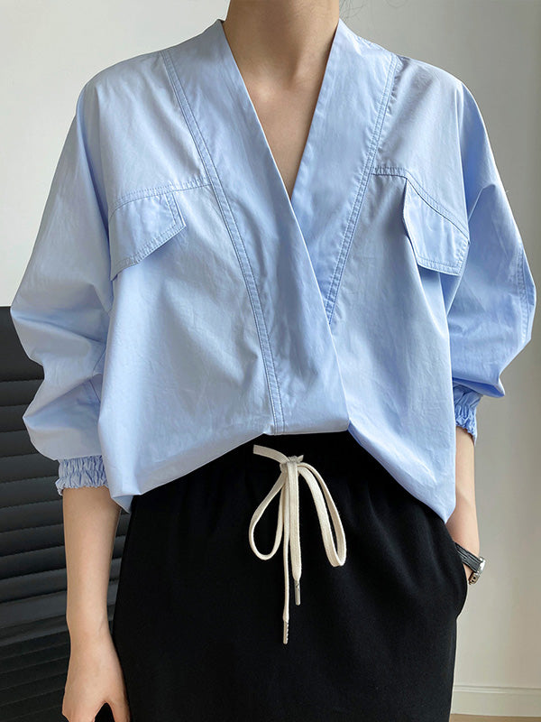 Effortlessly Elegant Blouse with a Timeless Design