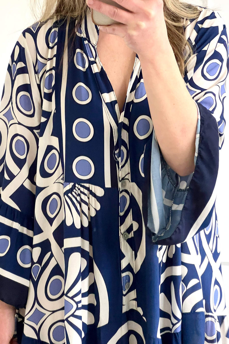 Sophisticated Dress with a Clean Classic Look