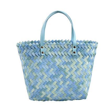 Sophisticated Bag with a Clean Classic Look