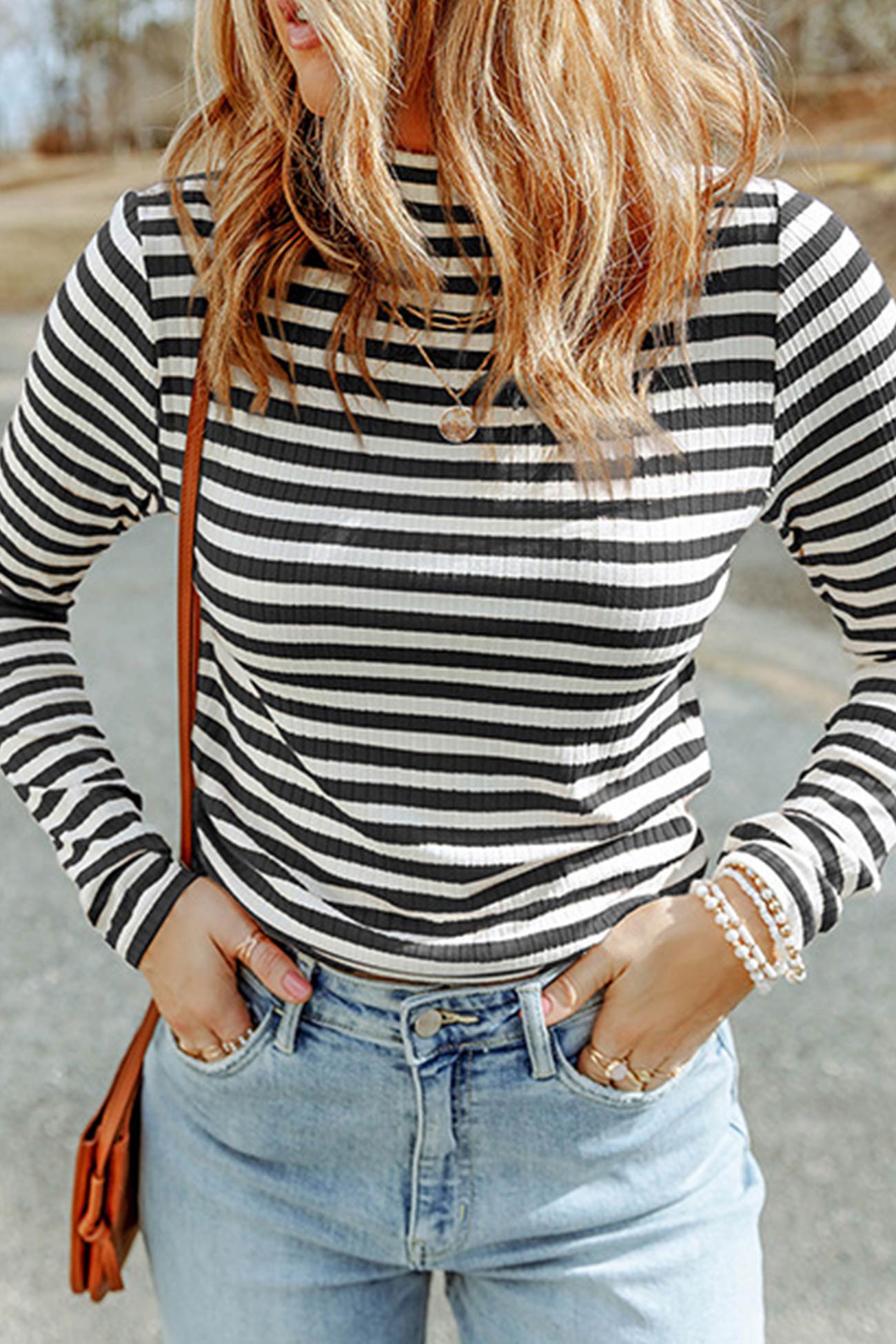 Elegantly Styled Pullover for Everyday Wear
