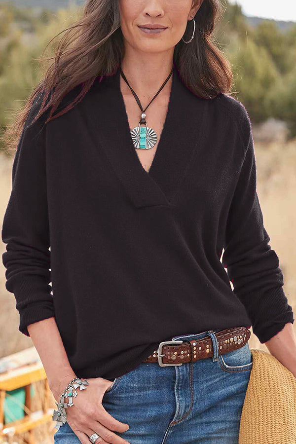 Well Tailored Pullover with a Graceful Silhouette
