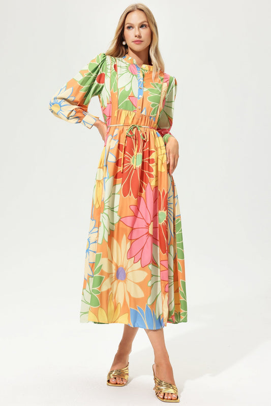Beautifully Finished Dress in a Timeless Design