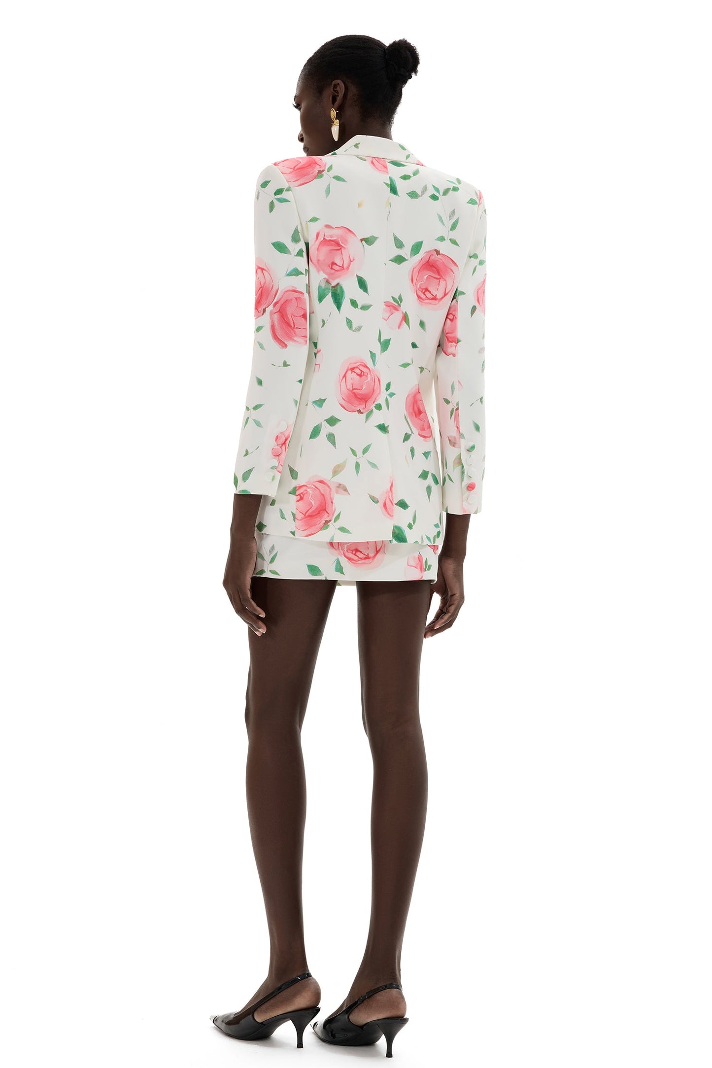 Polished Garment with an Effortless Classic Look