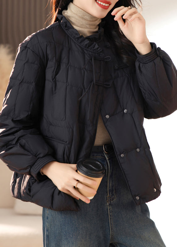 Beautifully Finished Coat in a Timeless Design
