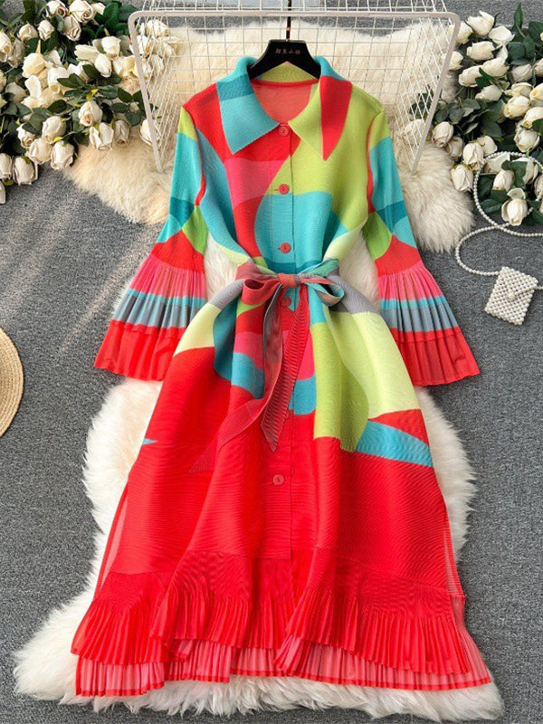 Classic Vintage Dress with a Flattering Fit
