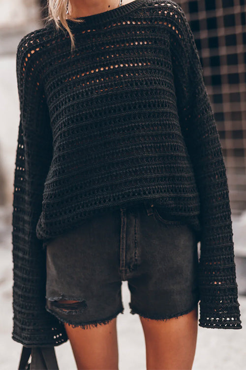 Effortlessly Elegant Pullover with a Timeless Design