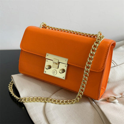 Polished Bag with an Effortless Classic Look