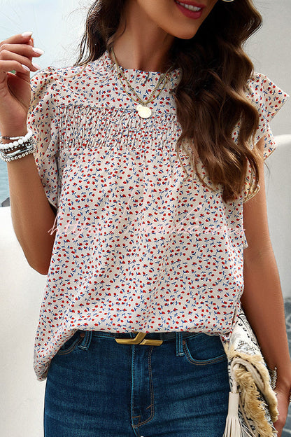 Classic Vintage Pullover with a Flattering Fit
