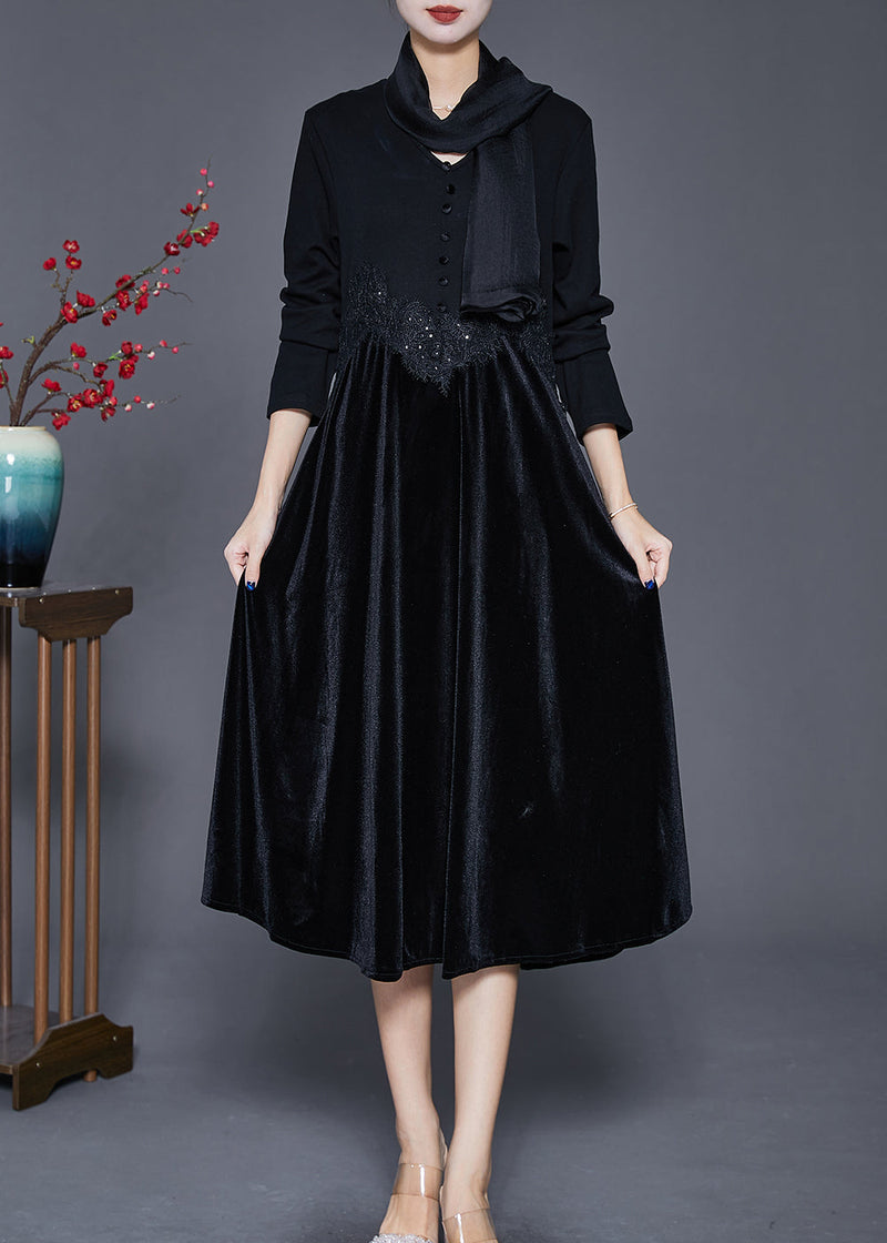 Sophisticated Dress with a Clean Classic Look