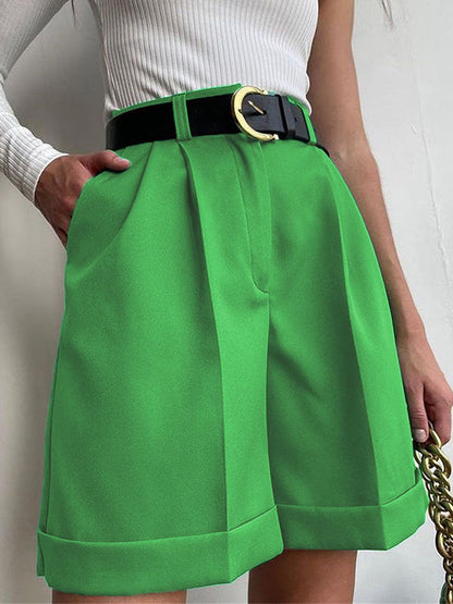 Well Tailored Garment with a Graceful Silhouette