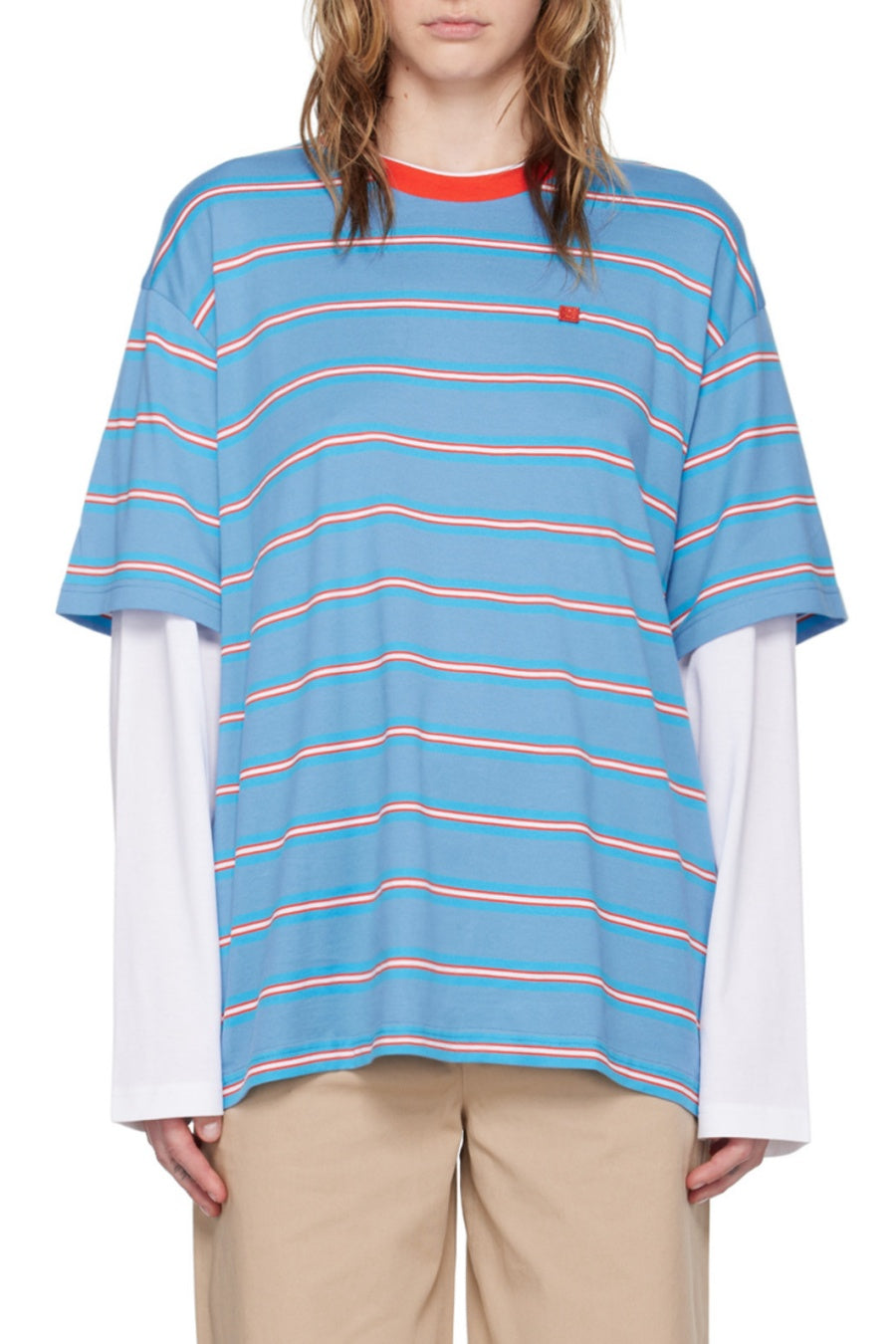 Effortlessly Elegant T-Shirt with a Timeless Design