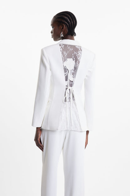 Beautifully Finished Garment in a Timeless Design
