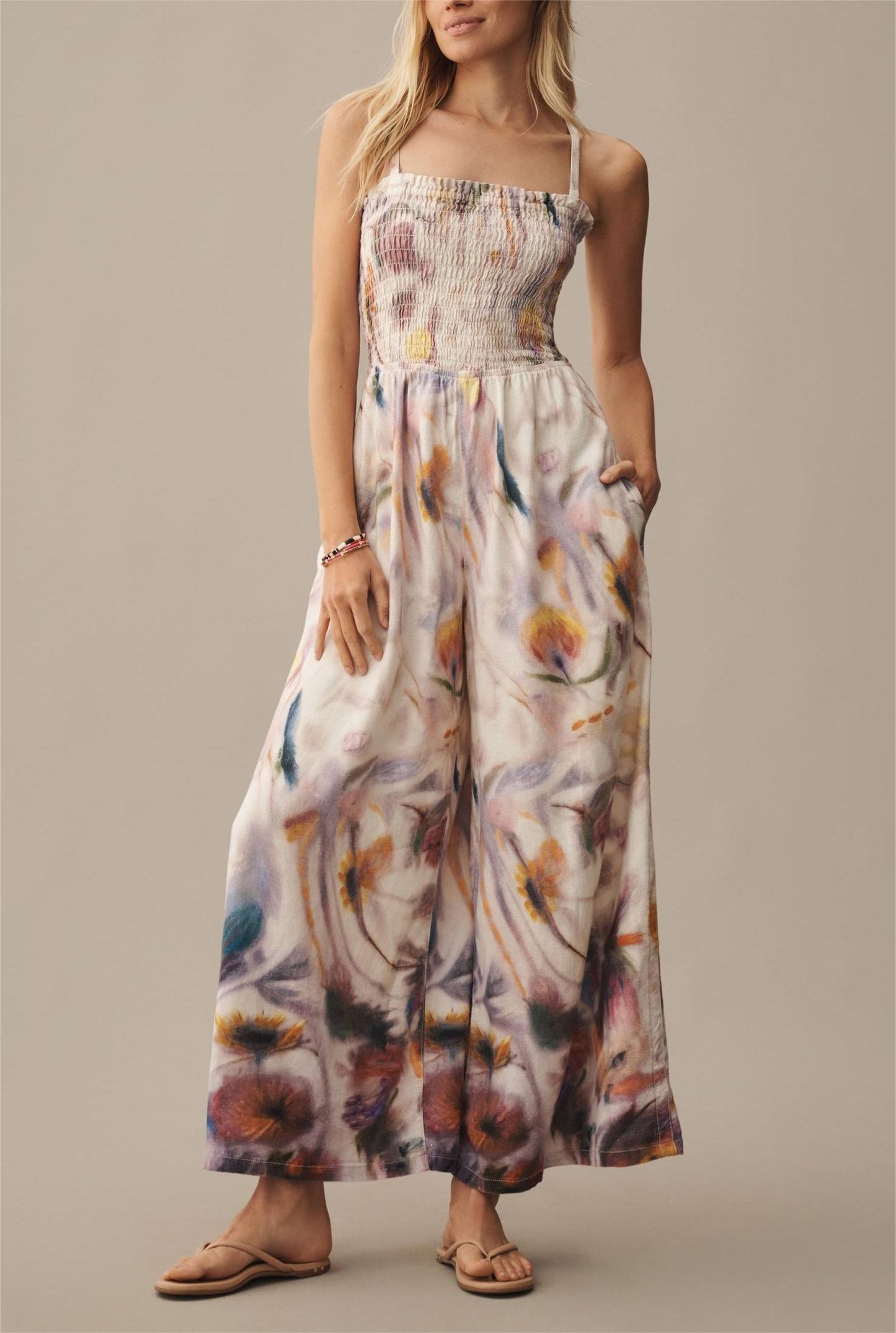 Sophisticated Garment with a Clean Classic Look