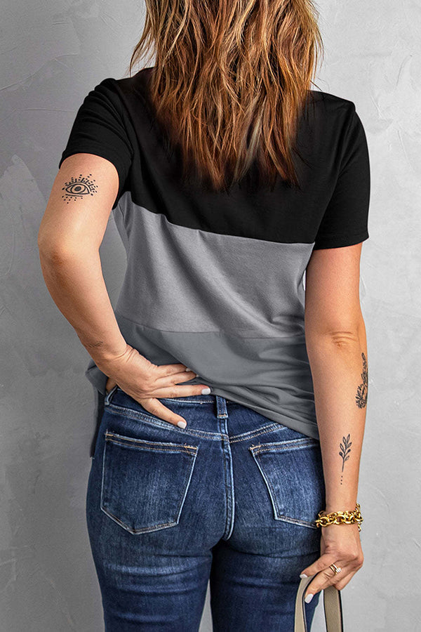 Effortlessly Elegant T-Shirt with a Timeless Design