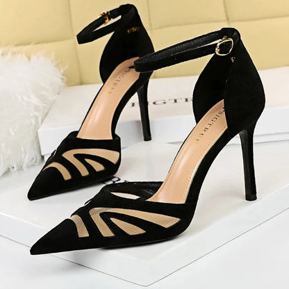 Well Tailored Sandals with a Graceful Silhouette