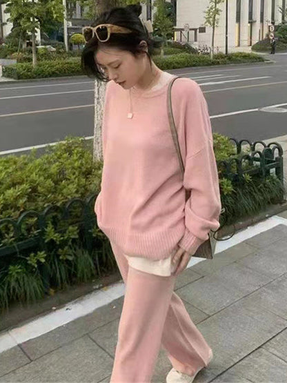 Elegantly Styled Sweater for Everyday Wear