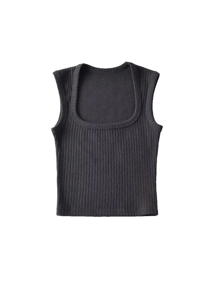 A Vintage Style Top with Delicate Timeless Details