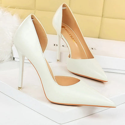 Elegantly Styled Shoes for Everyday Wear