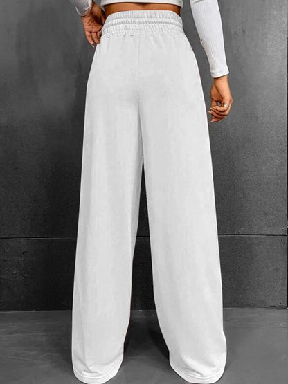 Gracefully Styled Pants for Any Occasion