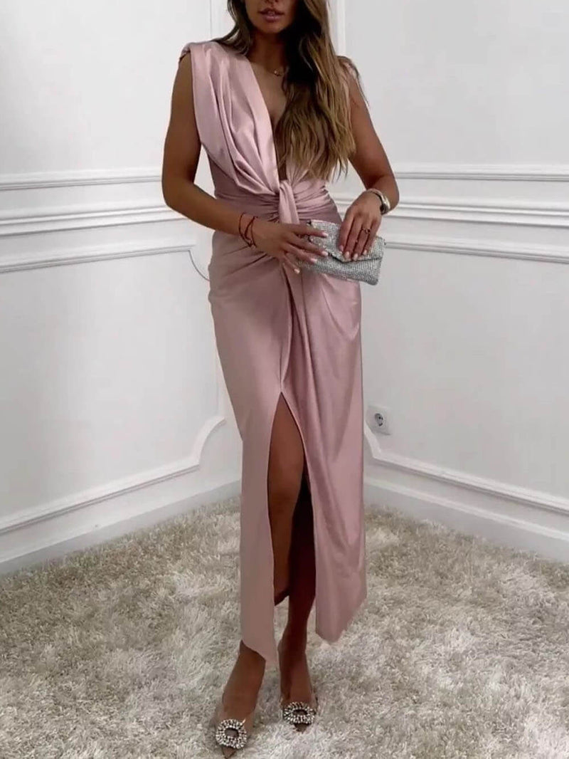 Polished Dress with an Effortless Classic Look