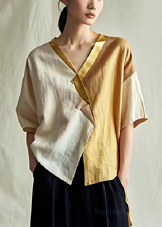 Well Tailored Blouse with a Graceful Silhouette