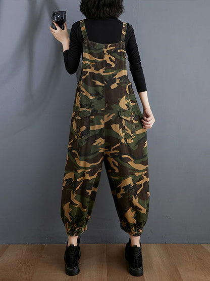 Sophisticated Garment with a Clean Classic Look