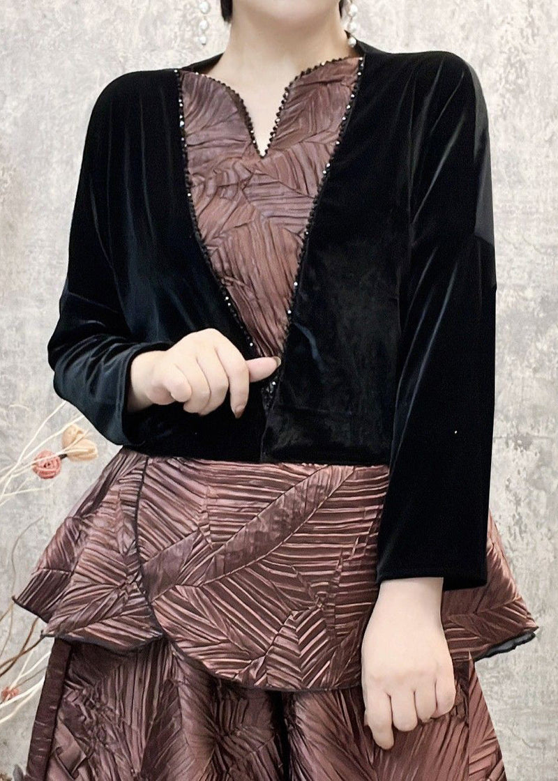 Sophisticated Top with a Clean Classic Look
