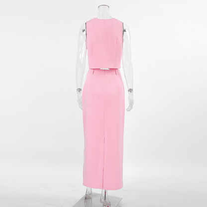 Well Tailored Coat with a Graceful Silhouette