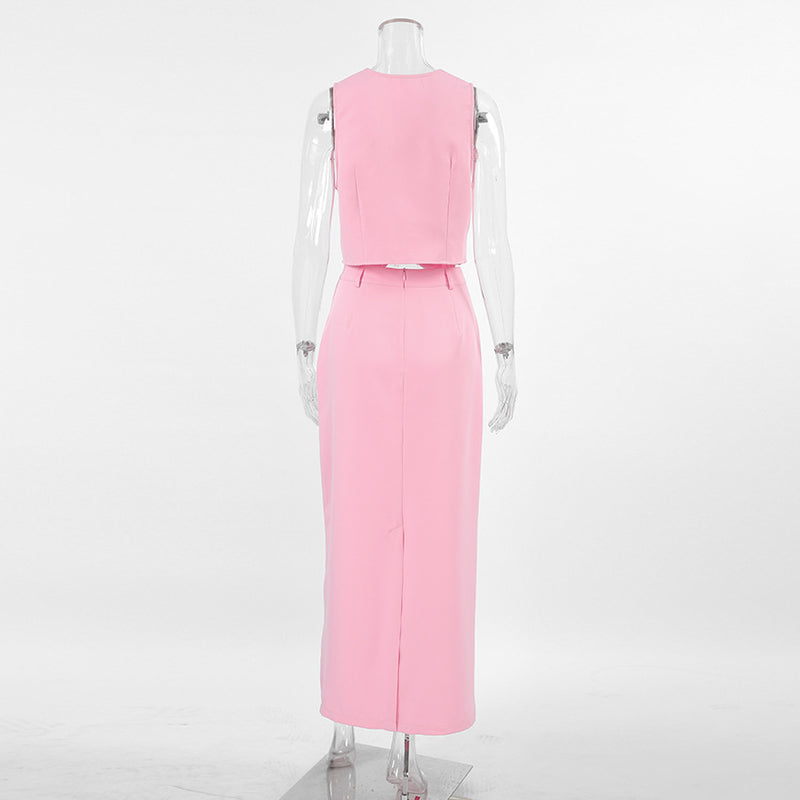 Beautifully Finished Coat in a Timeless Design