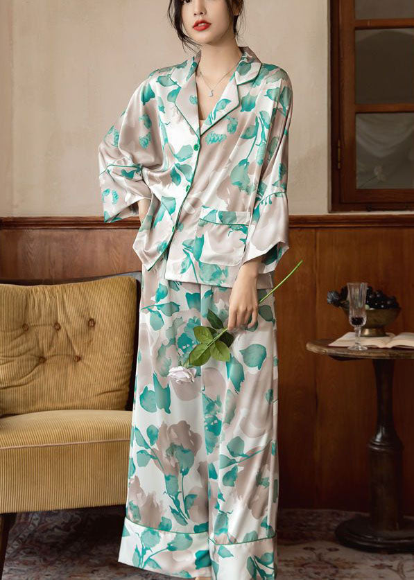 Classic Vintage Garment with a Flattering Fit