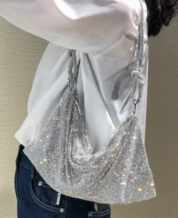 Polished Bag with an Effortless Classic Look