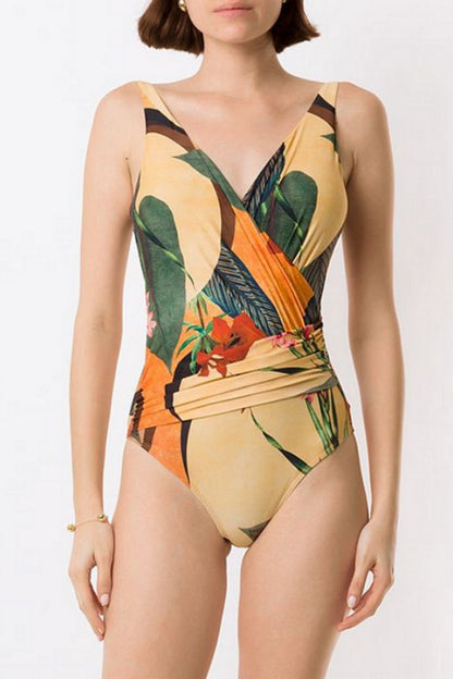 Well Tailored Swimsuit with a Graceful Silhouette
