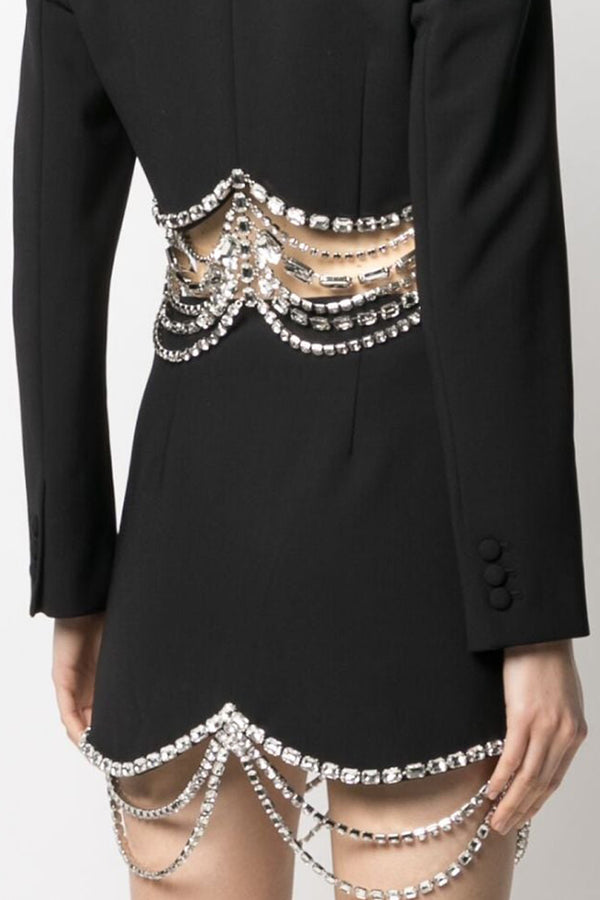 Sophisticated Garment with a Clean Classic Look